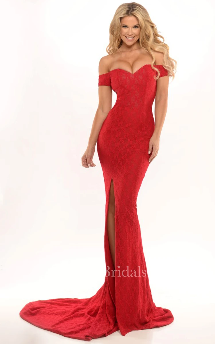 Sheath Maxi Off-The-Shoulder Split-Front Lace Prom Dress With Low-V Back And Court Train