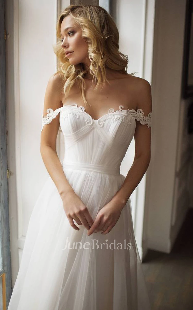 Casual A Line Tulle Off-the-shoulder Sweetheart Sleeveless Wedding Dress with Lace