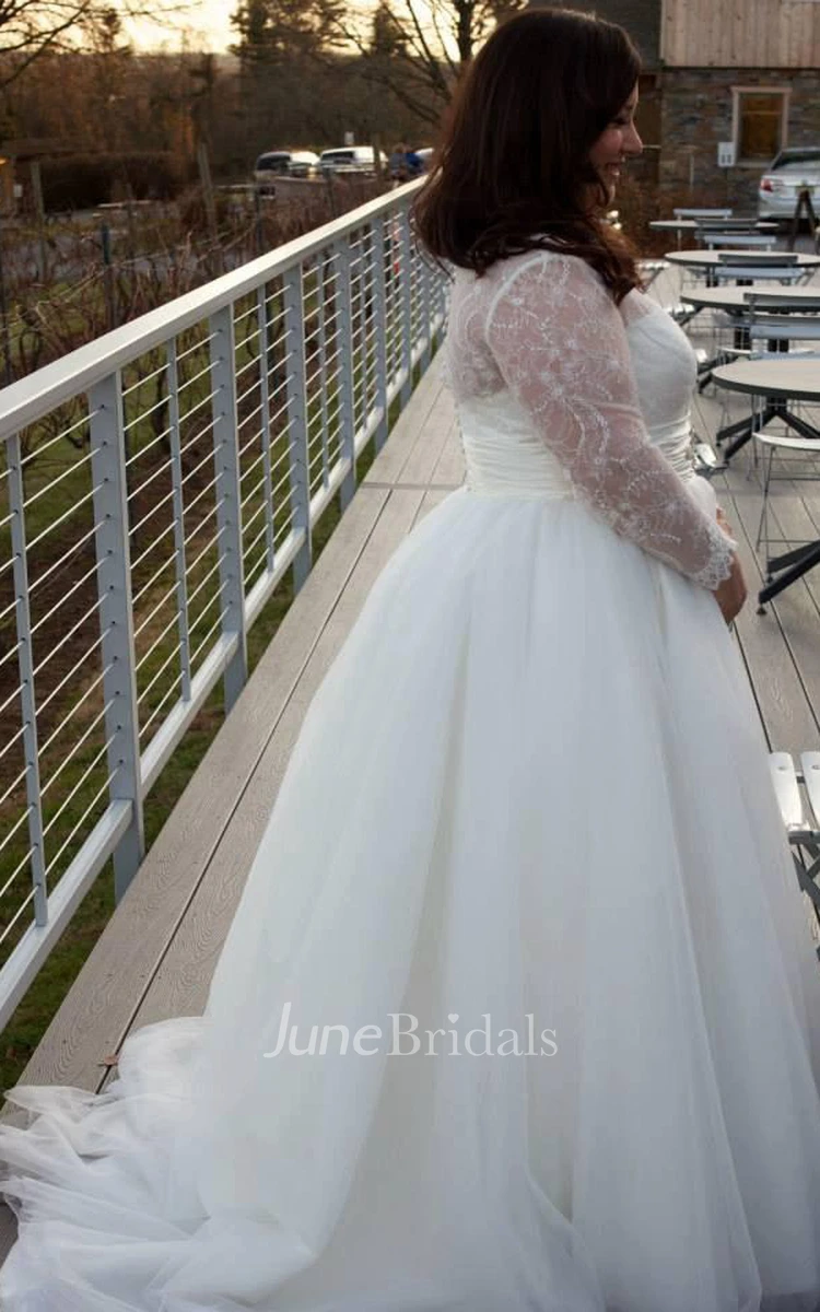 Plus Size Chantilly Lace And Tulle Ballgown With Long Sleeves Dress