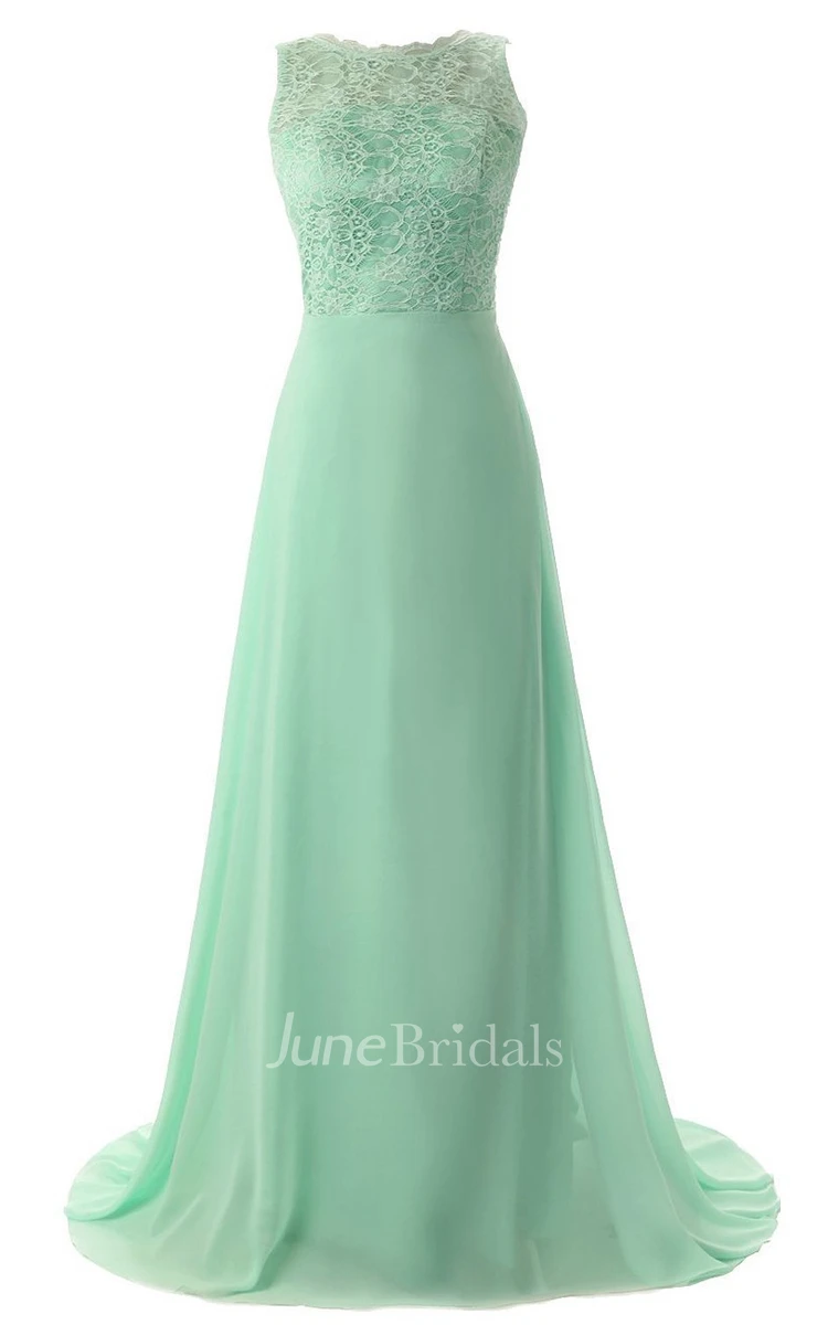 Exquisite Scalloped A-line Gown With Beaded Lace Appliques