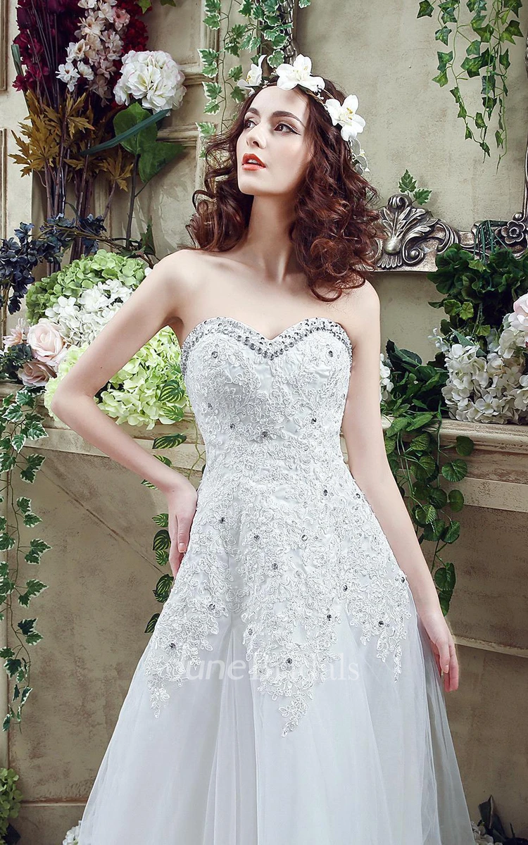 Glamorous Sequined Lace Tulle Wedding Dress Court Train Lace-up