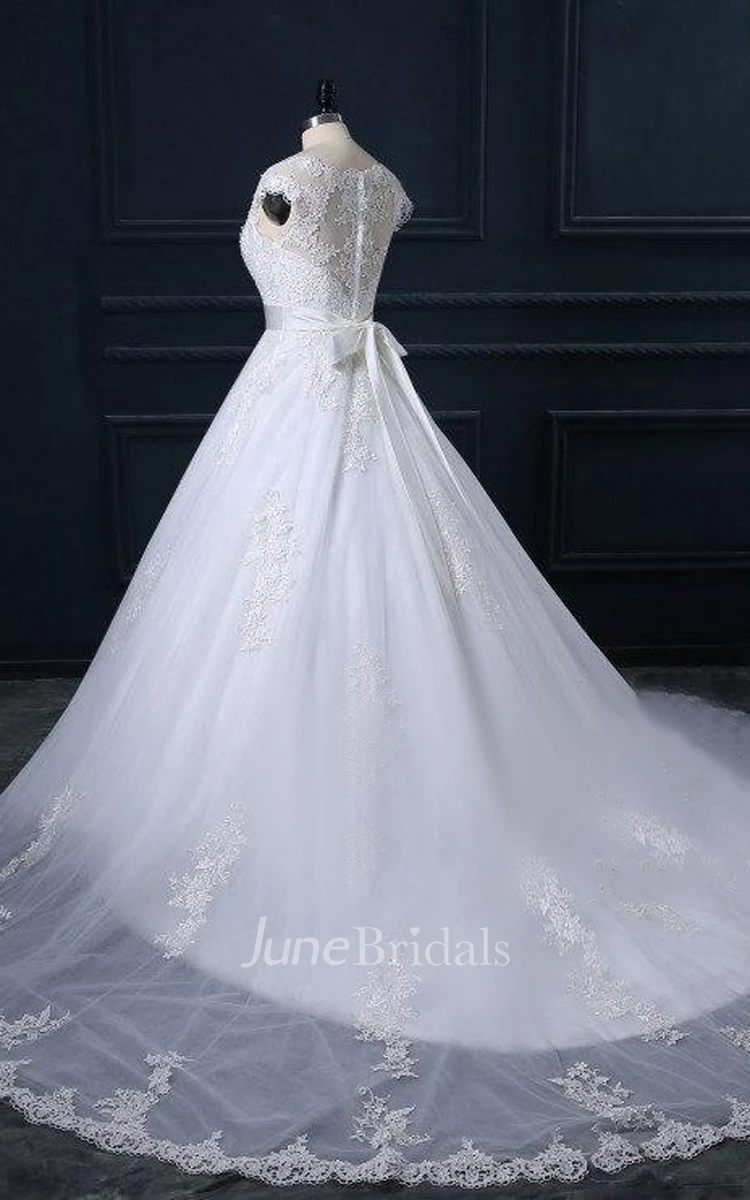 Cathedral Train Lace Weddig Dress With Beading Appliques