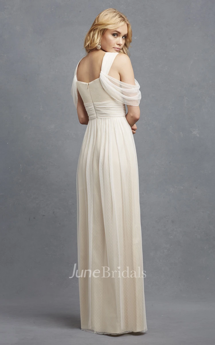 Romantic A-Line Tulle Sleeveless Gown With V-Neck