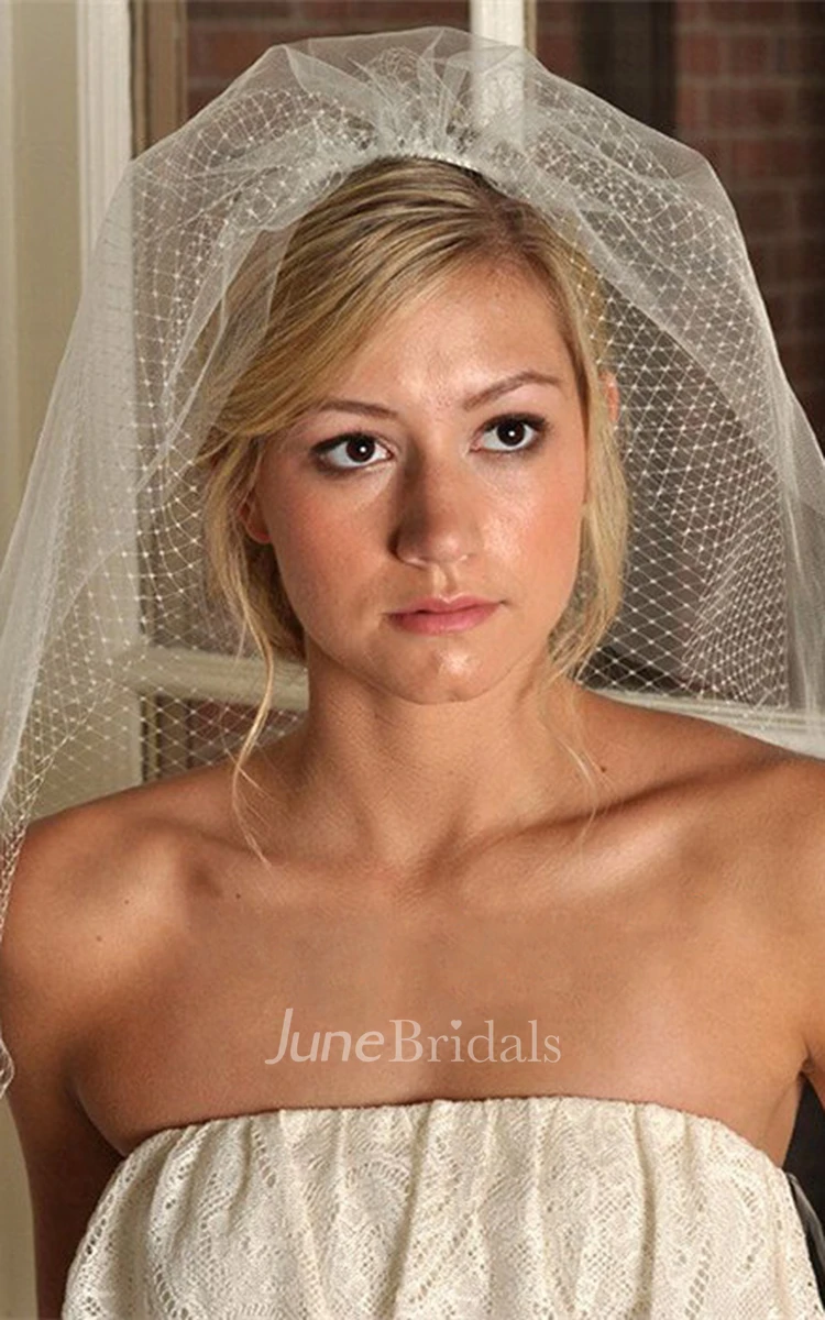 Retro Double-layer Short Bridal Veil with Mesh