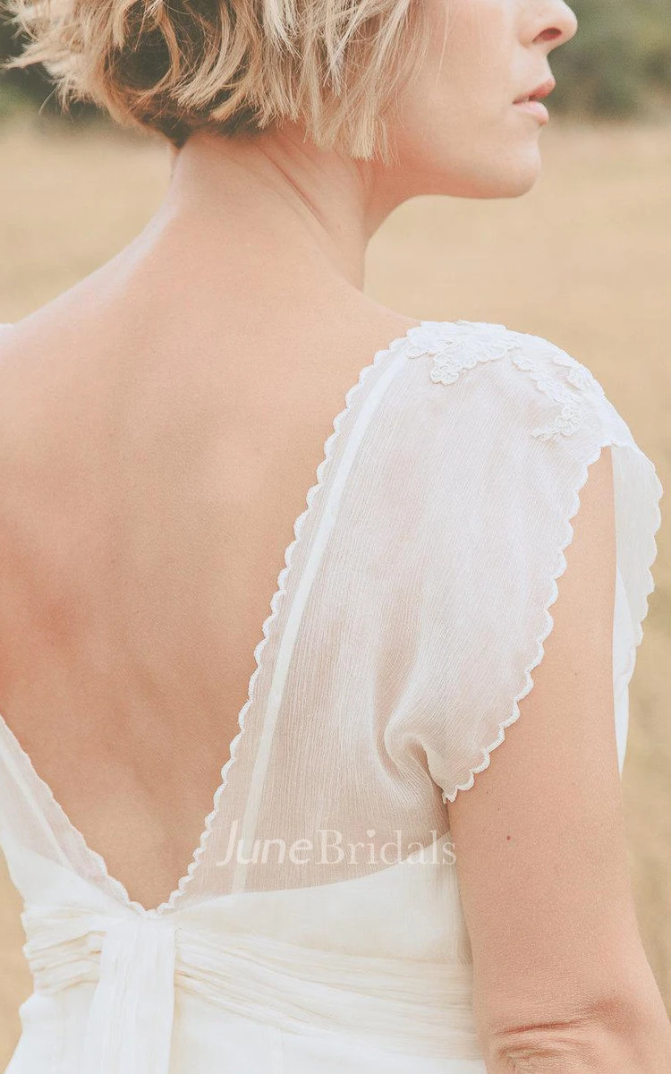 Belle Crinkle Low Back Wedding In Dark Ivory Size 10 Dress