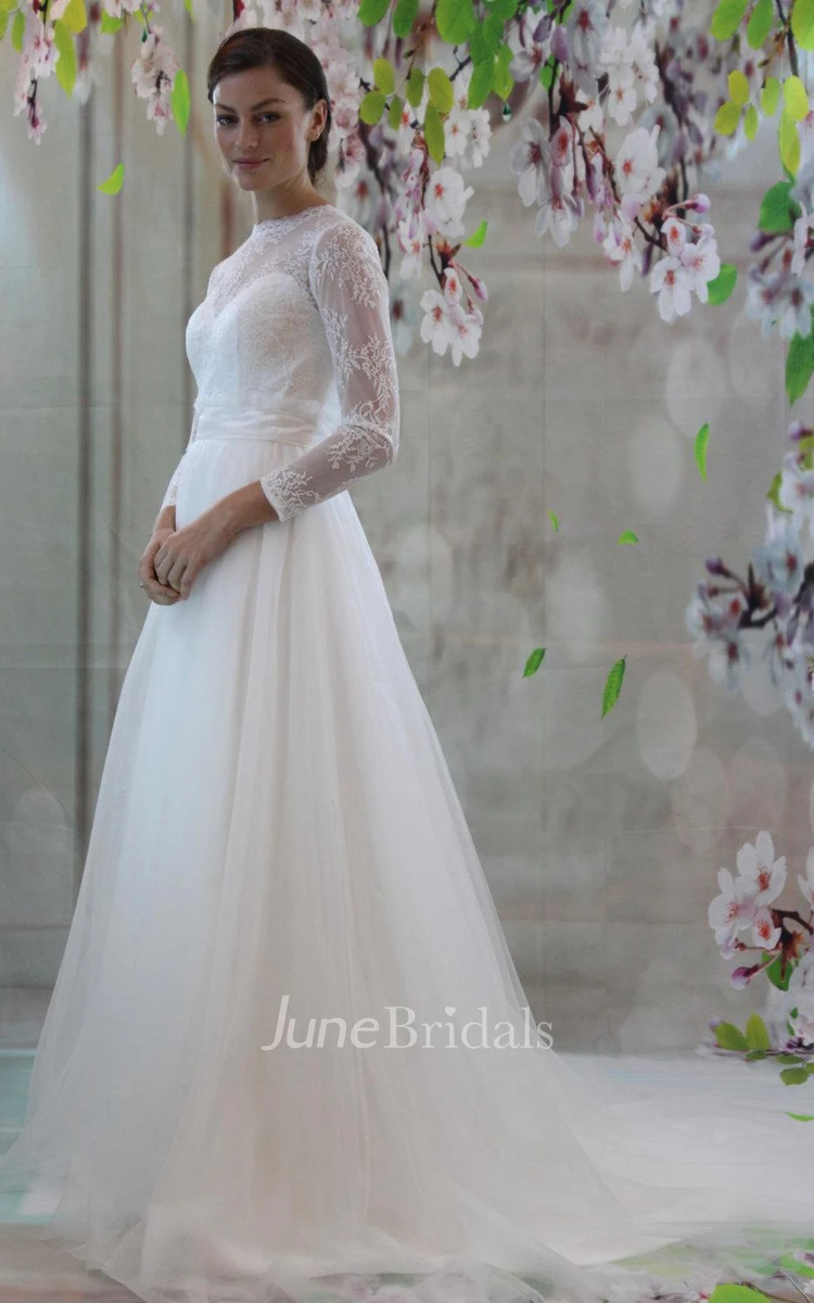 Long Sleeve A-Line Tulle Wedding Dress With Lace Bodice