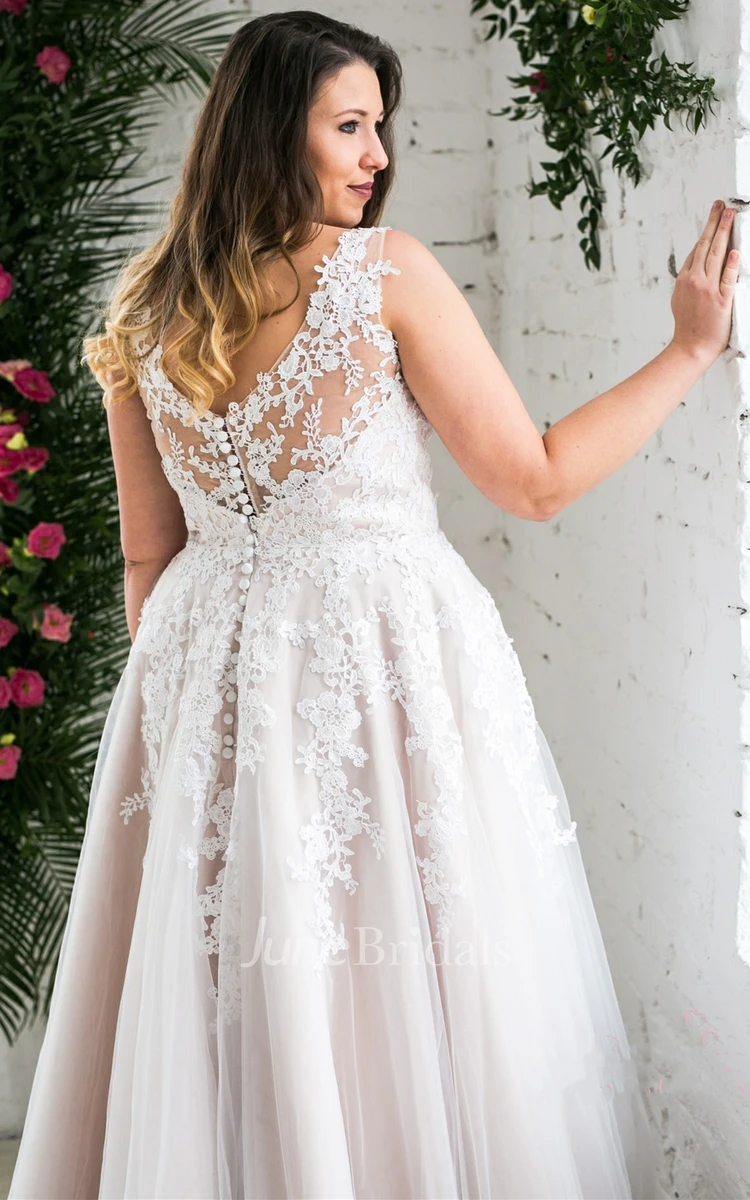 A Line Romantic Tulle Plunging Neckline Wedding Dress with Appliques