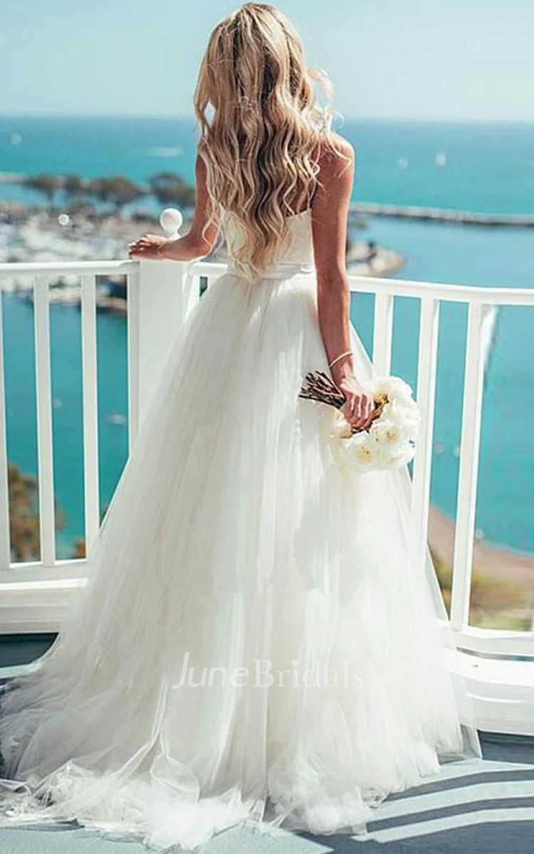 Ivory Tulle Destination Sweetheart Spaghetti Strap Wedding Dress