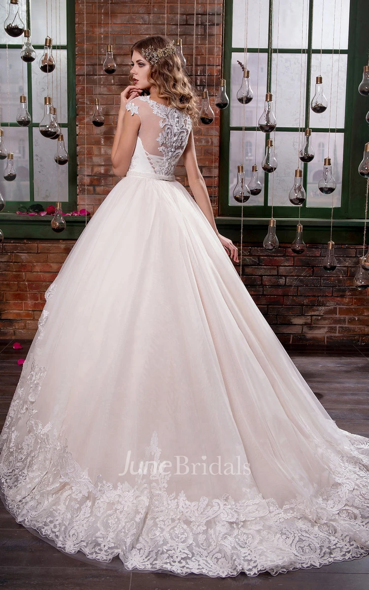 Ball Gown Long Scoop Short-Sleeve Illusion Tulle Dress With Appliques And Draping