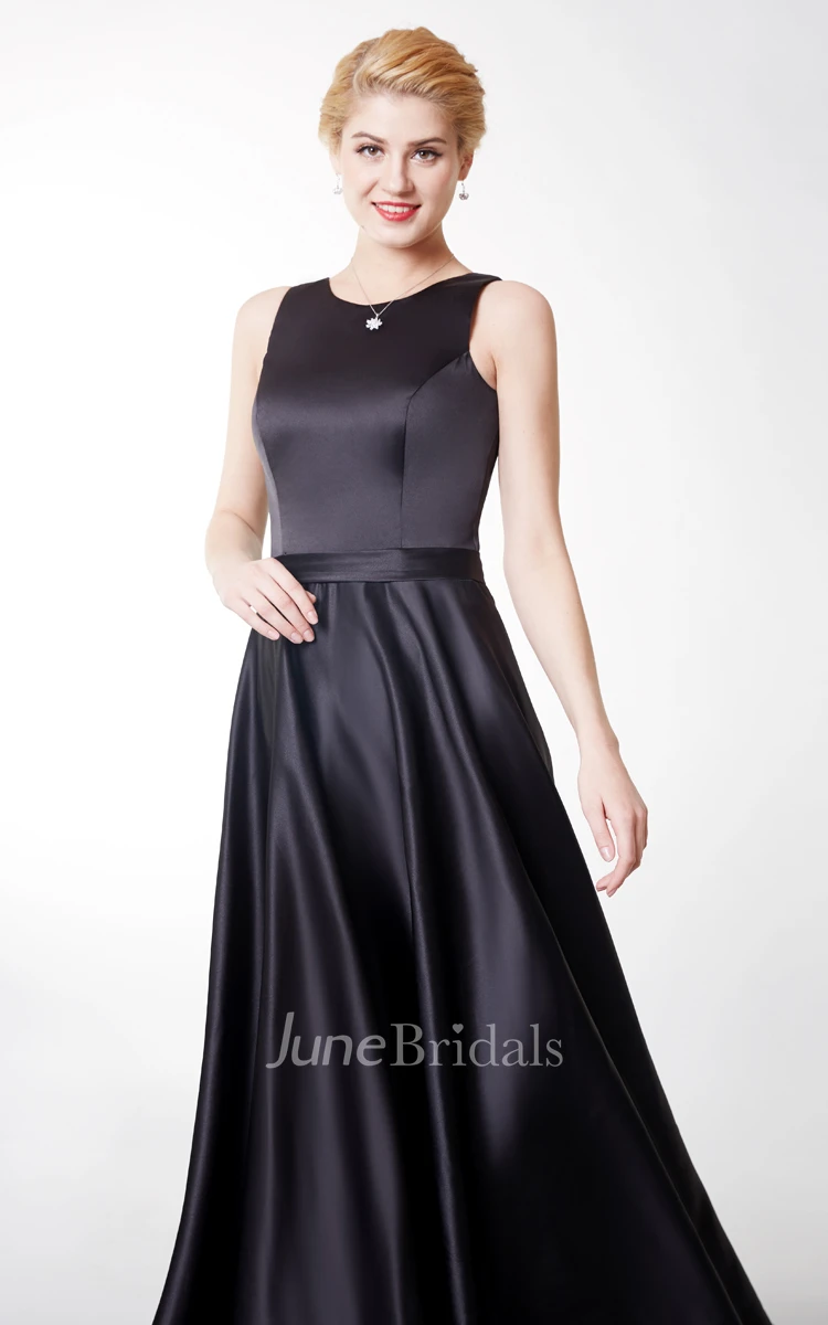 Wonderful Sleeveless Pleated Satin Gown With Zipper Back