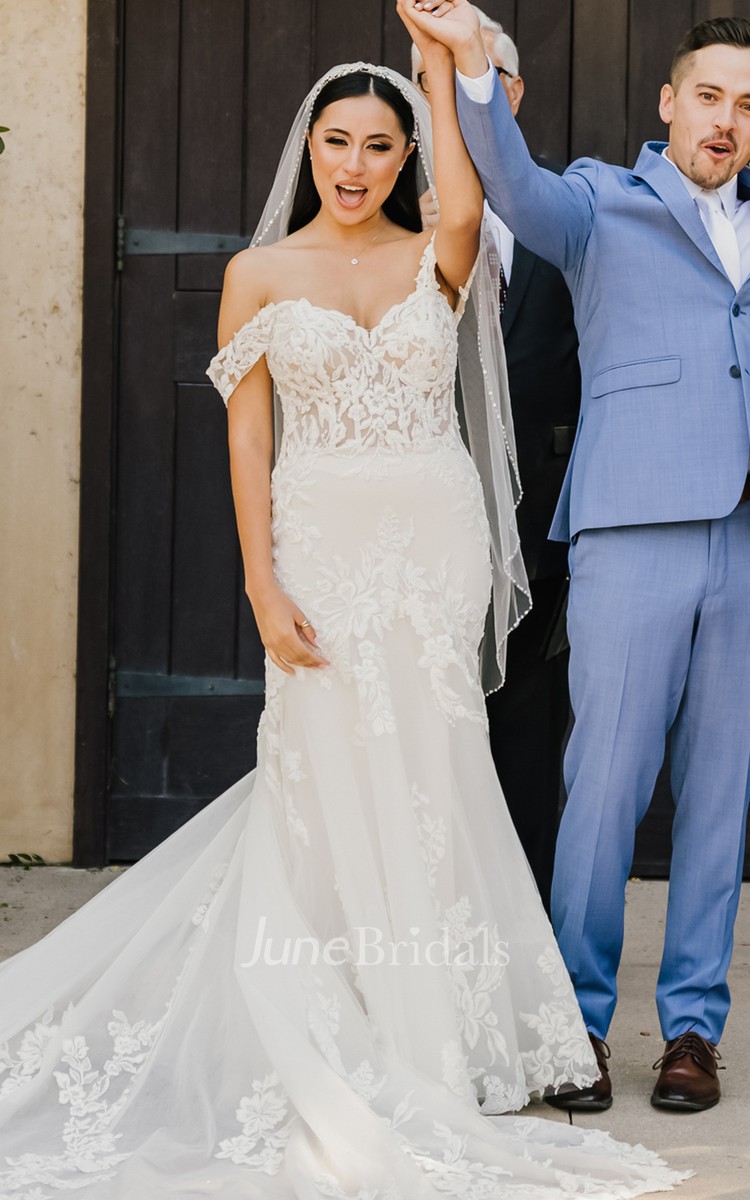 Dainty Wedding Dresses